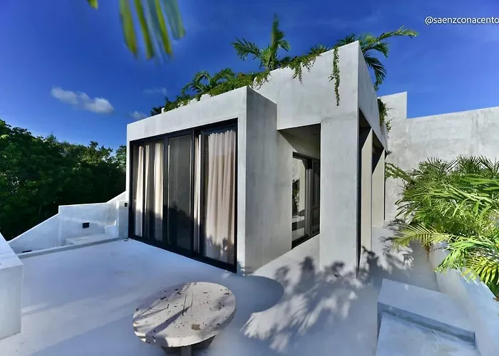 Holiday home Brutalist 7br Masterpiece Design, Luxury Pool *
