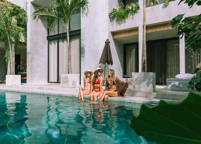 Holiday home Brutalist 7br Masterpiece Design, Luxury Pool