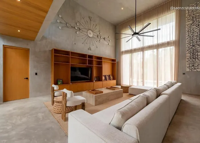 Holiday home Brutalist 7br Masterpiece Design, Luxury Pool Tulum
