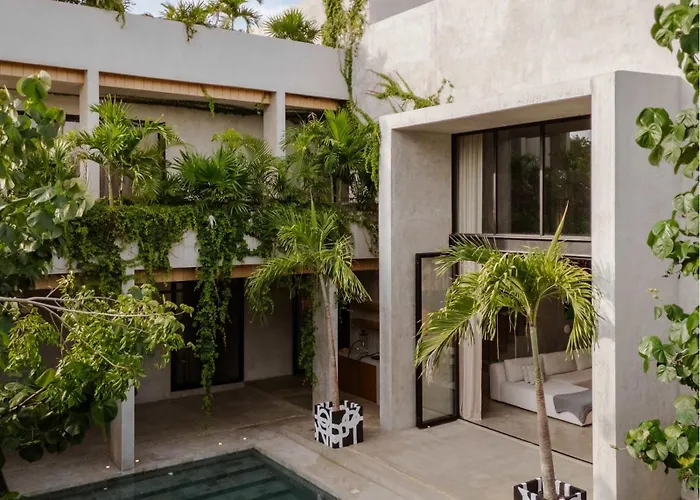 Holiday home Brutalist 7br Masterpiece Design, Luxury Pool Tulum